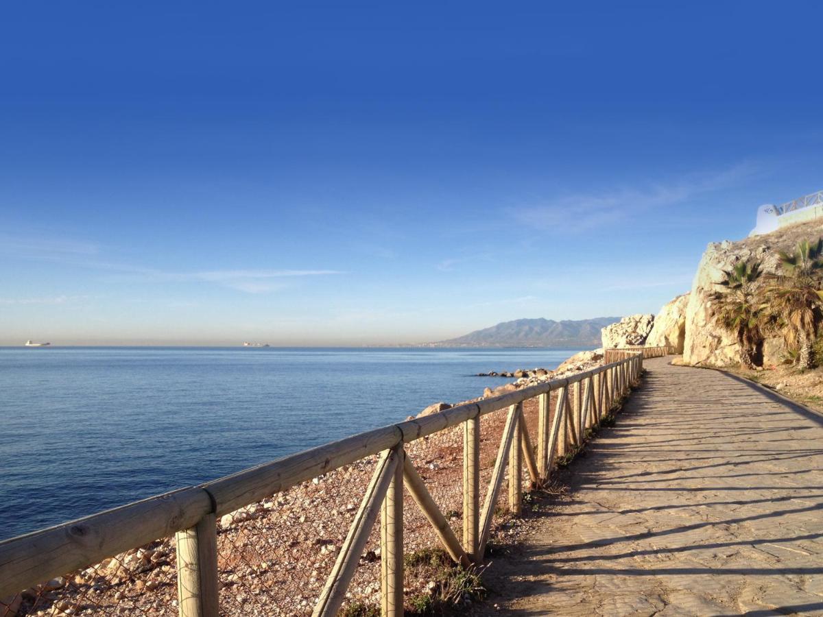 Apartamentos Turísticos La Mundial Málaga Exterior foto
