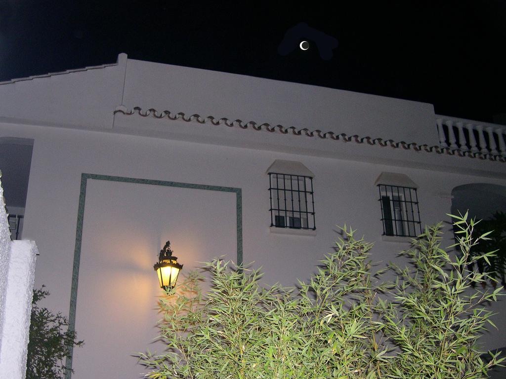 Apartamentos Turísticos La Mundial Málaga Exterior foto