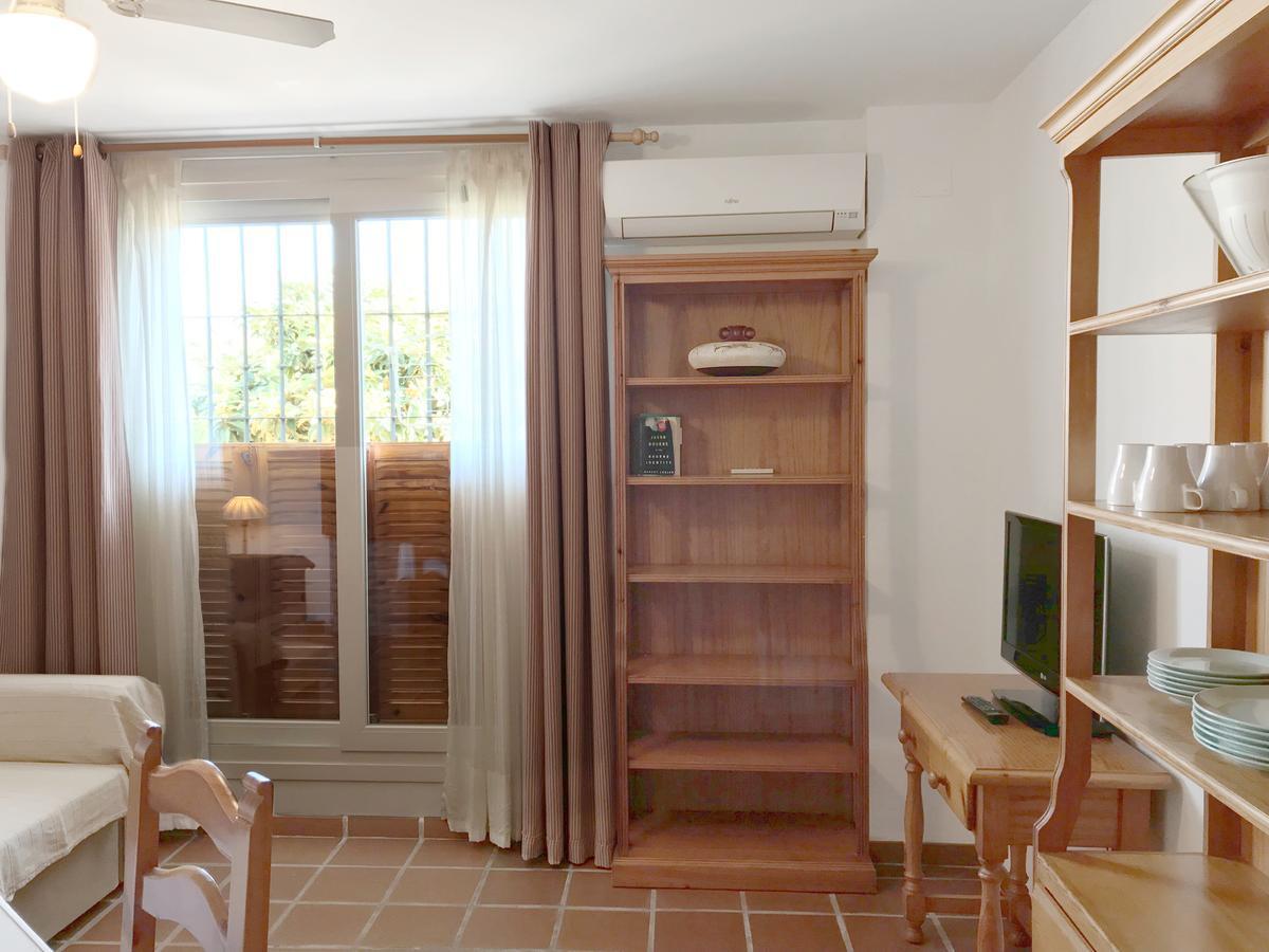Apartamentos Turísticos La Mundial Málaga Exterior foto