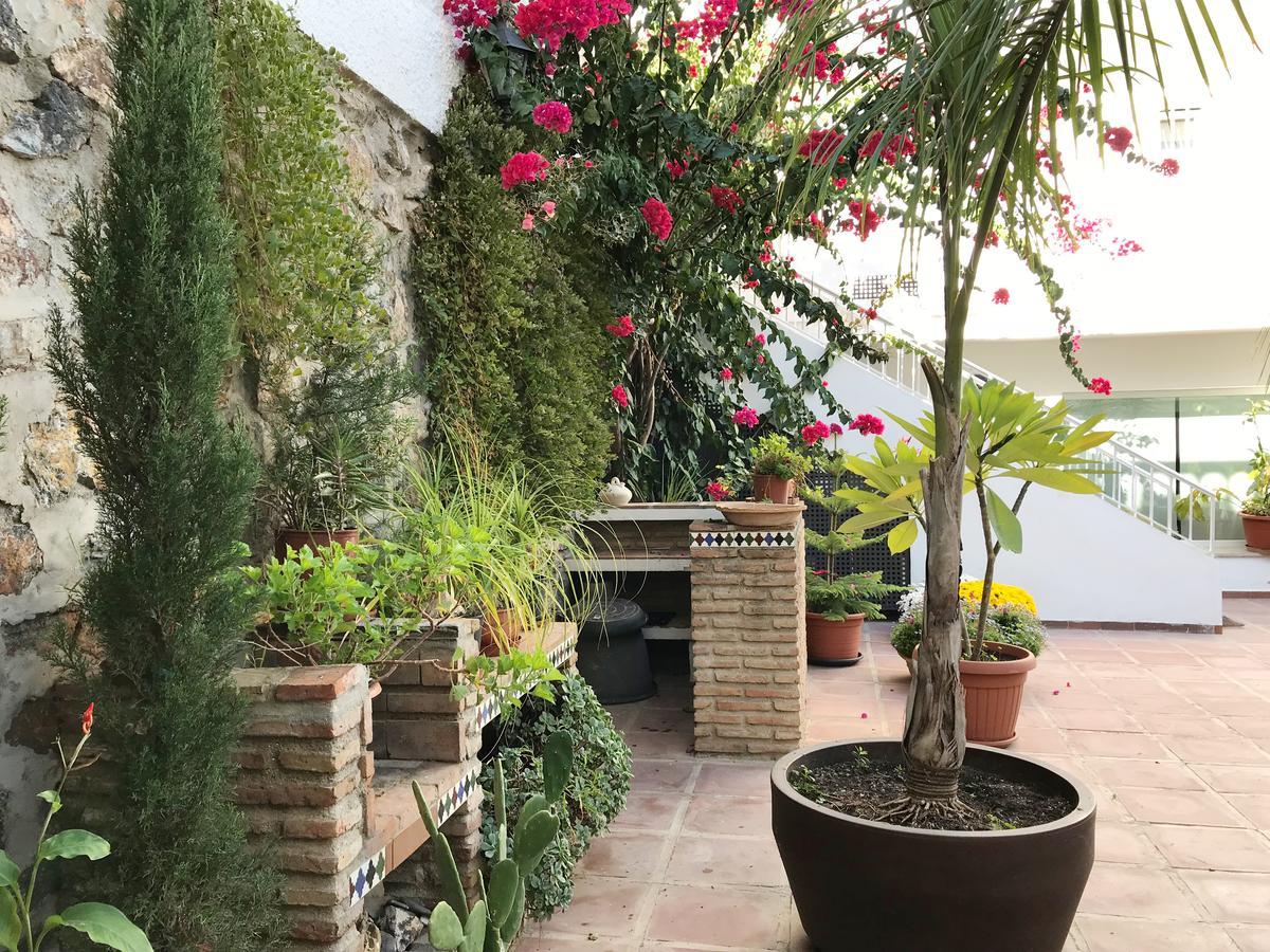 Apartamentos Turísticos La Mundial Málaga Exterior foto