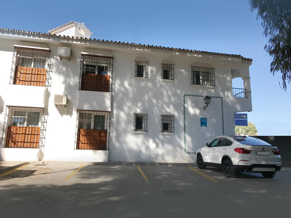 Apartamentos Turísticos La Mundial Málaga Exterior foto