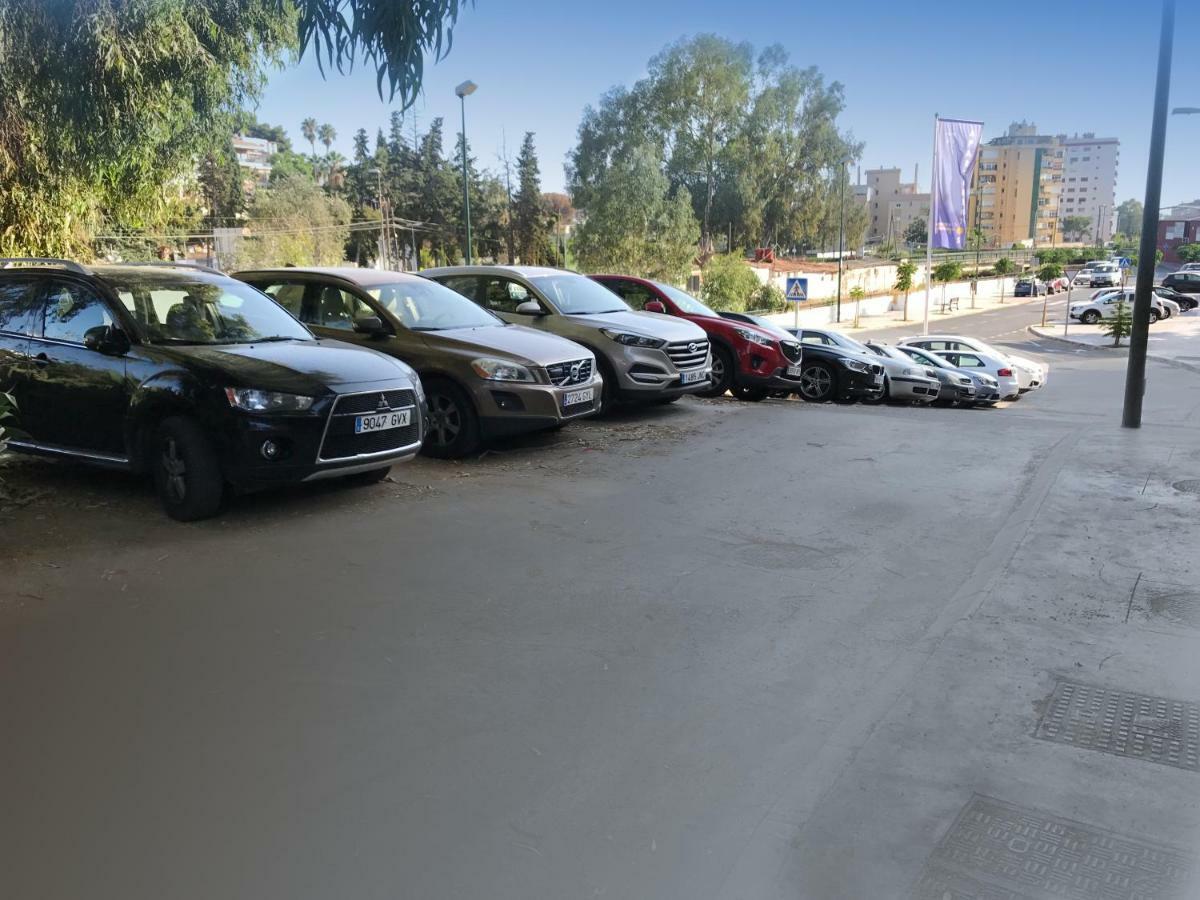 Apartamentos Turísticos La Mundial Málaga Exterior foto