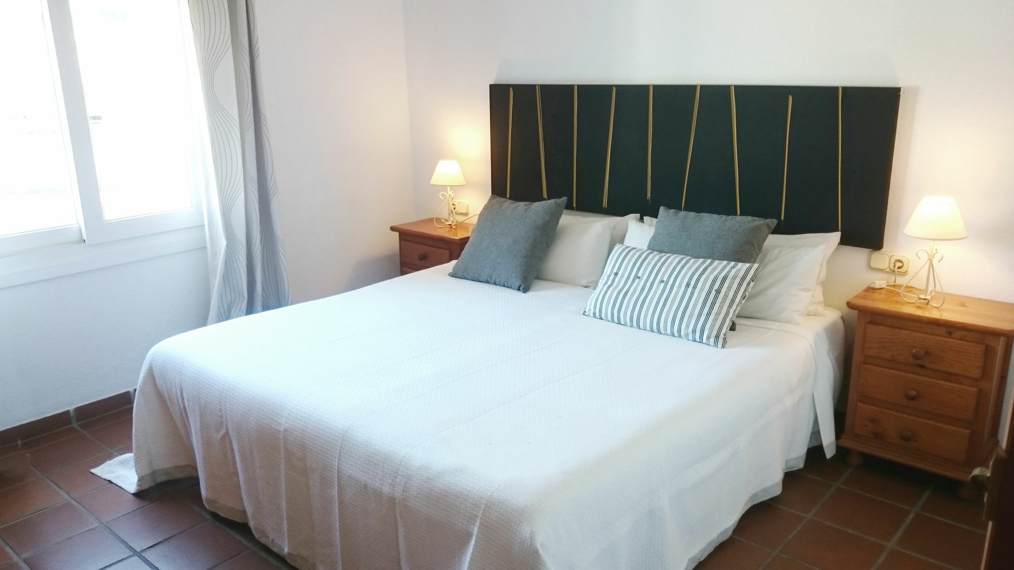 Apartamentos Turísticos La Mundial Málaga Exterior foto