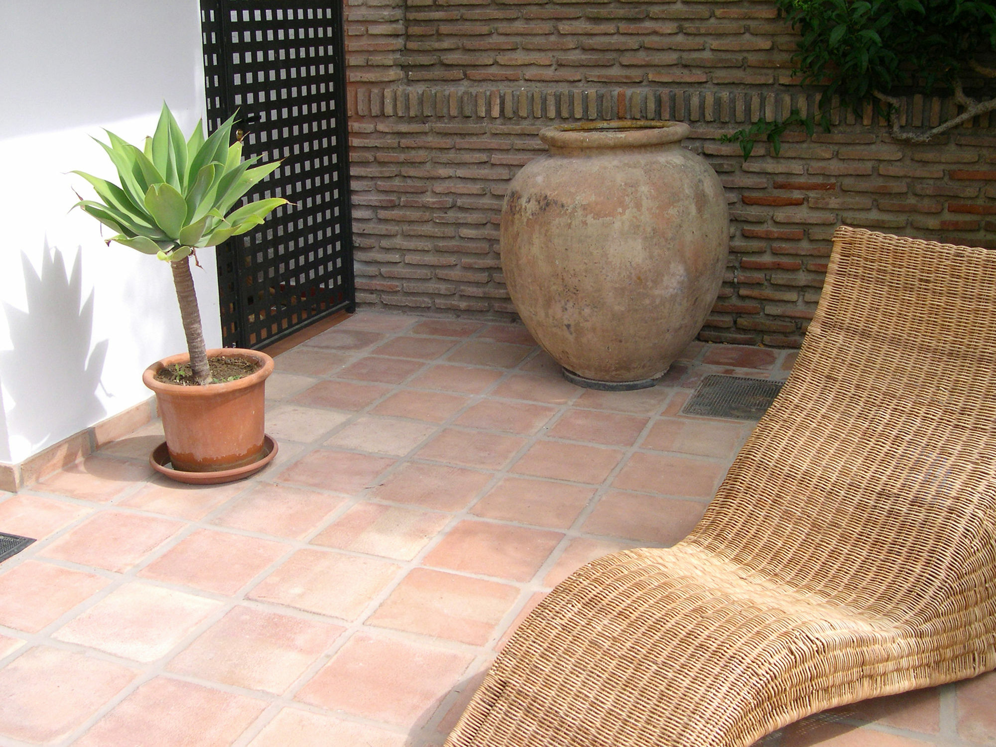 Apartamentos Turísticos La Mundial Málaga Exterior foto
