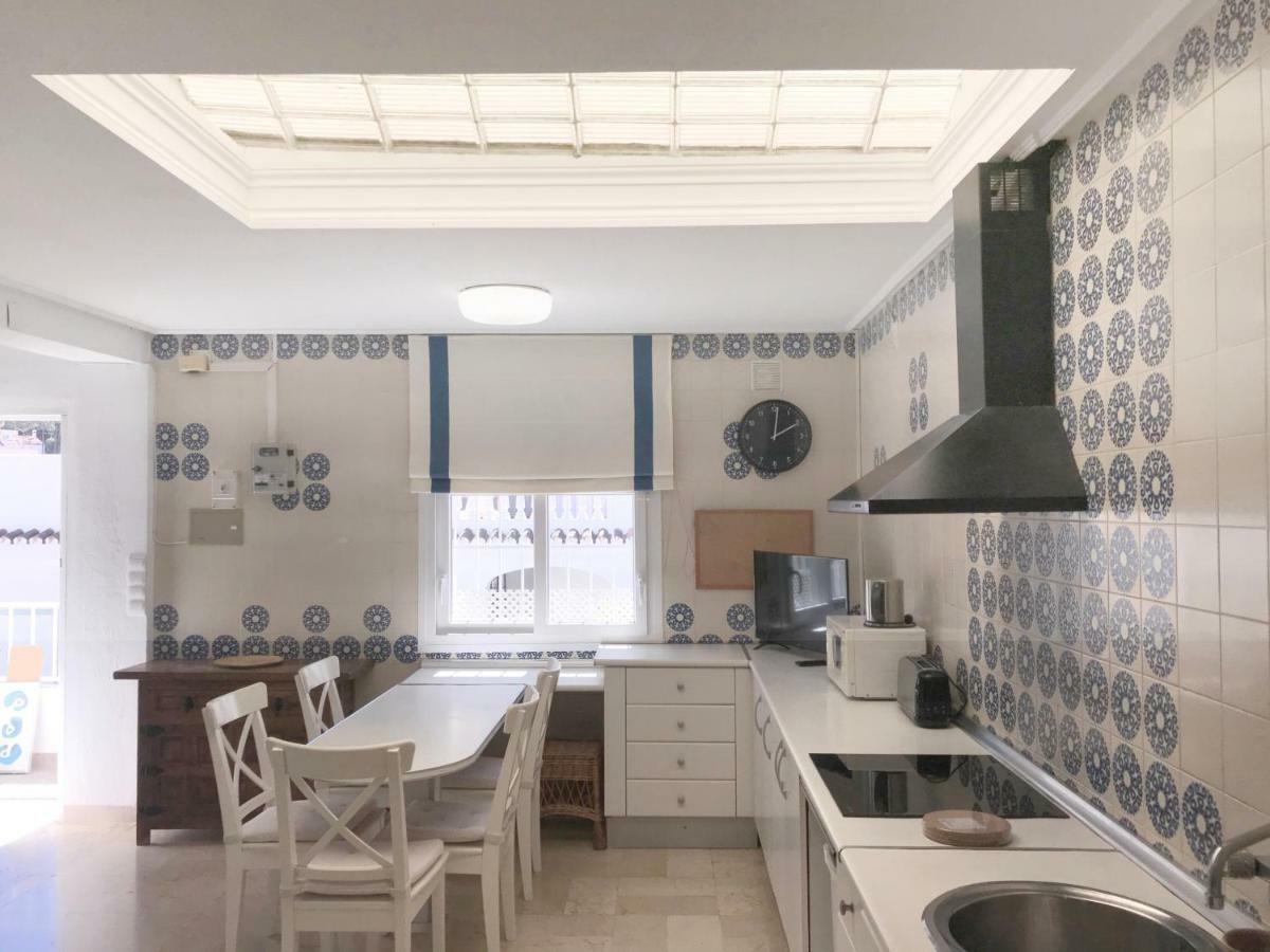 Apartamentos Turísticos La Mundial Málaga Exterior foto
